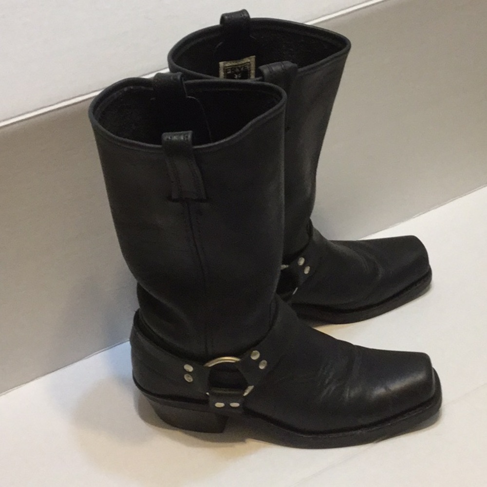 Leather boots